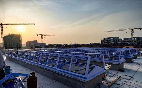 消防安定排烟窗工作原理