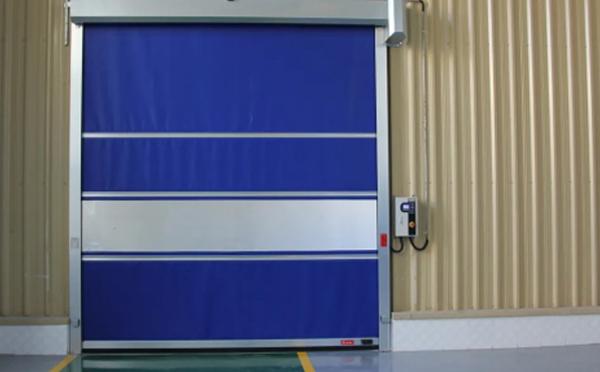 选择安定快速安定卷帘门时的注意事项