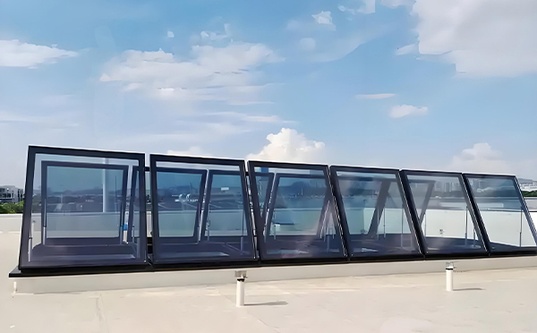 安定排烟窗有效面积计算方法与应用