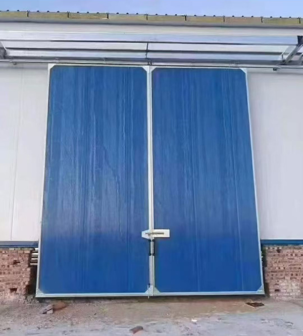 安定工业门在大型仓储物流通道中的应用实例