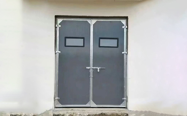 安定工业门在高温作业区域的运行表现